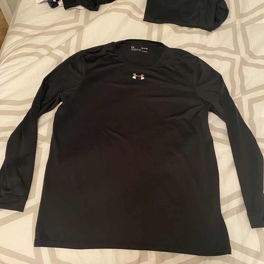 Under Armour Long sleeve tee